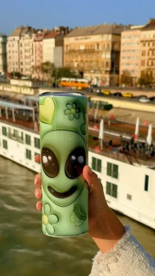 Instagram post from tumblers.hu. This post is in position 12.