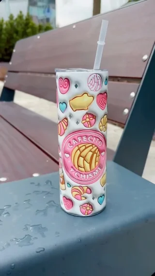 Instagram post from tumblers.hu. This post is in position 8.